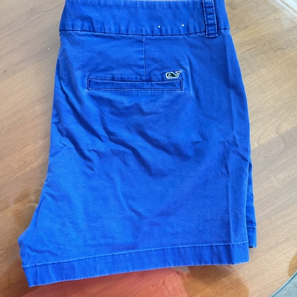 Vineyard Vines ladies size 14 blue shorts - Picture 5 of 5